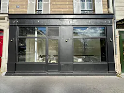 Espace Créatif Atelier-Galerie - Pop-up Lumineux avec Vitrine - Image 6
