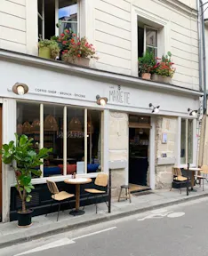 Former Coffee Shop, Pop Up Place for Fashion Week Paris - Image 0