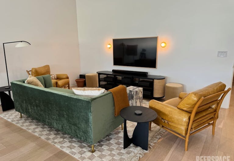 High-end designed spaces with tons of natural light. - Image 3