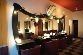 Salon de coiffeur � louer - Image 2
