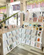 Retail Market Pop Up Shop Share Space in Soho Small Businesses - Image 5
