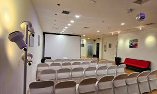 Entire Floor in SOHO with 2 extra rooms! - Image 67