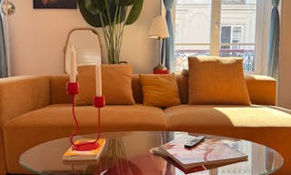 Bright Haussmann Apartment in Paris – Ideal Location for Photo or Video Shoot - Image 2