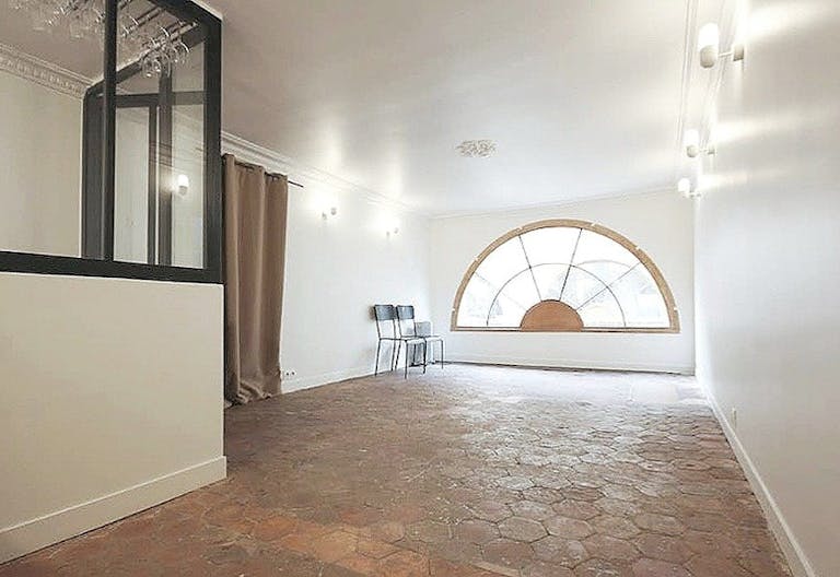 Arcade au coeur de Paris - Image 1