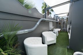 Stunning Art Deco Suite - Image 5