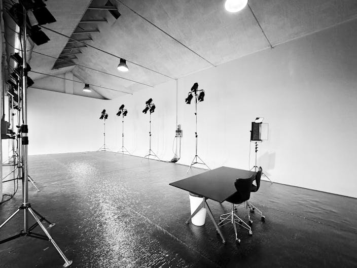 Versatile 600 sqm Ex-Industrial Space in Fashion's Heart - Image 0