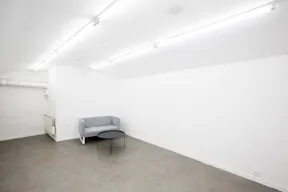 Espace au pied du centre Pompidou - Image 4