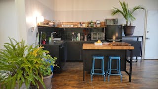 Cozy Williamsburg Event Space & Photo Studio - Image 2