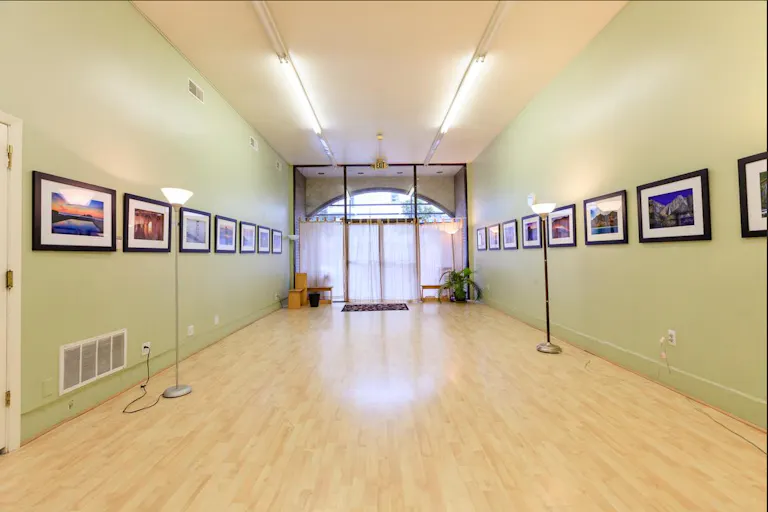 Bright Pop Up Space in San Francisco - Image 1