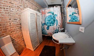 Artsy & Homey Wicker Park Loft - Image 8