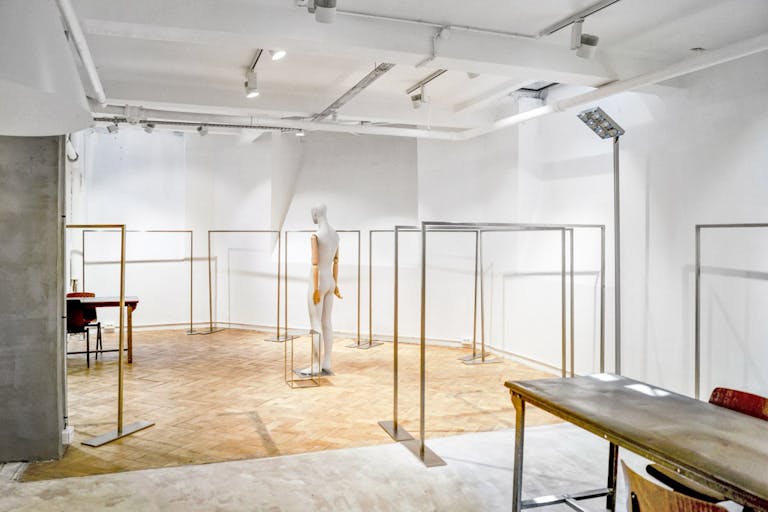 Pop up Store-Showroom in Carreau du Temple - Image 4