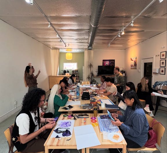 Work from any Open Desk - Image 4