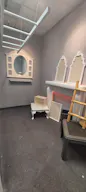 Boutique Marketplace Booth Rentals - Image 3