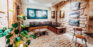 Passage dagorno Pop Up Boutique - Image 16
