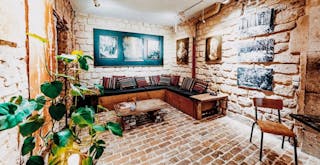 Passage dagorno Pop Up Boutique - Image 16