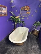 Space with its own photography studio, film production room, an upcoming recording studio - Image 9