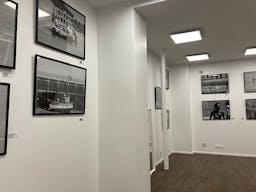 Gallery / Showroom space between Bastille and R�publique - Image 15