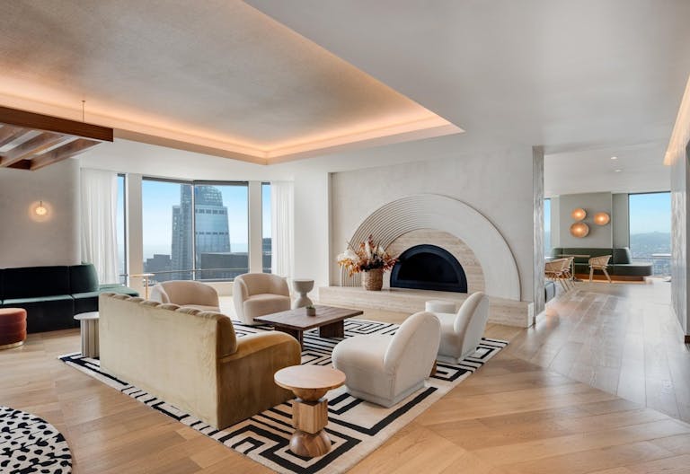 US Bank Tower - 54th Floor - Image 0