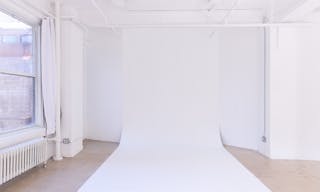 16B Manhattan Showroom & Meeting rental space - Image 9