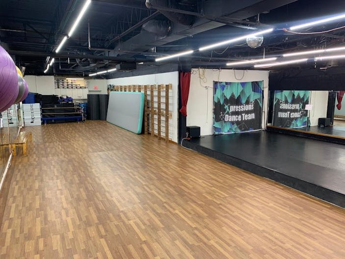 Dance Studio Event Area With Stage - Image 4