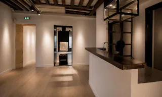 Very Elegant Galerie & Space - Showroom - Pop Up & Exhibitions in Tuileries Palais Royal - Image 2