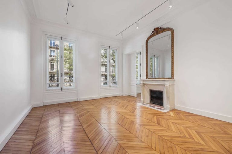 Beautiful Haussmannien Showroom Fashion Week - Image 4