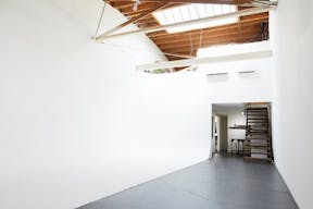 Photo/Video Studio - Image 0