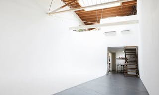 Photo/Video Studio - Image 0