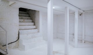 Storefront & Photo Studio w/ Inventory Room (Bed Stuy) - Image 9