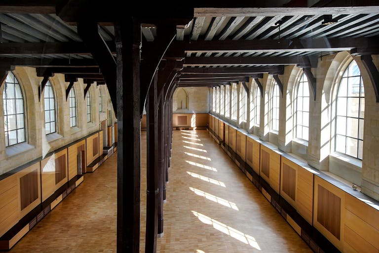 Unique Event Space in Paris 6th - Image 4