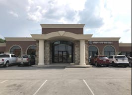 Multi- Use space in a Retail Center - Image 0