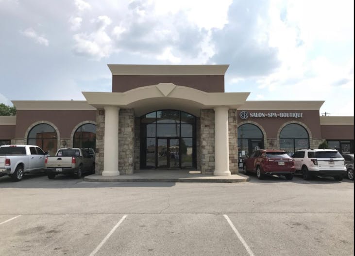 Multi- Use space in a Retail Center - Image 0