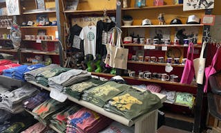 Los Feliz East Hollywood Retail storefront for pop-up shops - busy street open late if necessary - Image 3