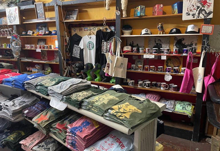 Los Feliz East Hollywood Retail storefront for pop-up shops - busy street open late if necessary - Image 3