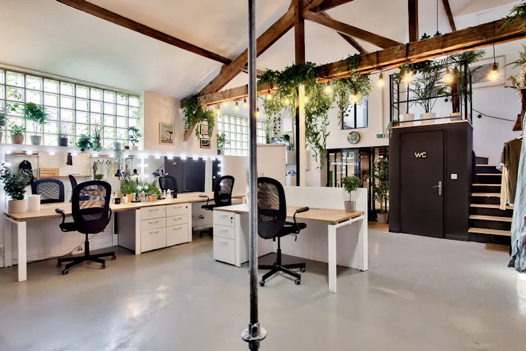 Studio professionnel de 200m� pour vos shootings et tournages. - Image 1