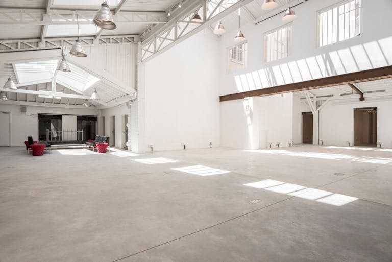 Showroom Boutique in Canal Saint Martin - Image 0