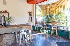 Cafe & Boutique Haven on Fairfax Ave Los Angeles - Image 6