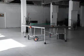 Fan-Community Pop-Up Space in Charlottenburg - Image 9