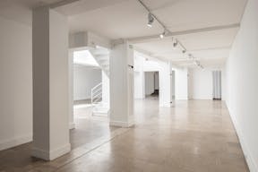 Grand Showroom Rue de Turenne - Image 1