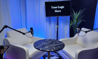 Podcast studio near the harbors - Image 5