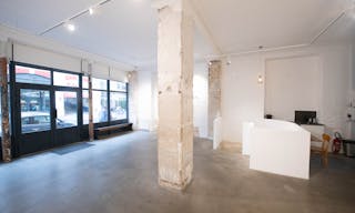 Grande galerie pour exposition ou pop-up dans le quartier Saint-Maur/Voltaire - Image 10