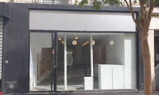 New Boutique near Temple and Arts et M�tier - Image 0