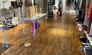 Emplacement pop-up store num�ro 1 - Boutique situ�e entre la place Victor Hugo et le Starbuck caf�. - Image 2