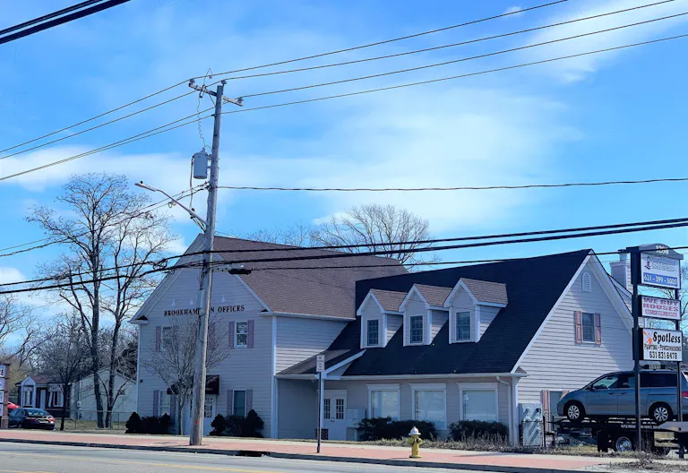 Montauk Offices - Image 2