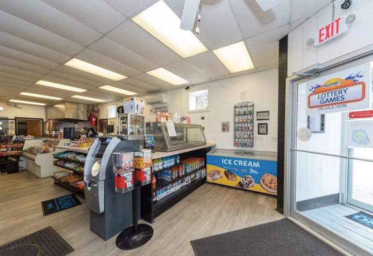 Clinton office space for lease - Image 1