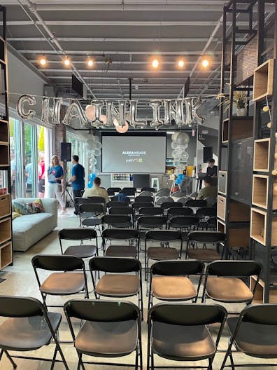 Cozy & Well-Equipped Creative Event Space in Miami - Image 3