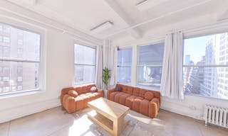 16B Manhattan Showroom & Meeting rental space - Image 11