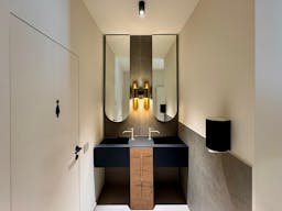 First floor multifunctional showroom and event space in the heart of Porta Venezia, Milan - Image 22