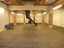 Atypical Venue near Bastille / Le Marais - Ideal for Fashion Week Showroom / Shooting / Filming - Image 12