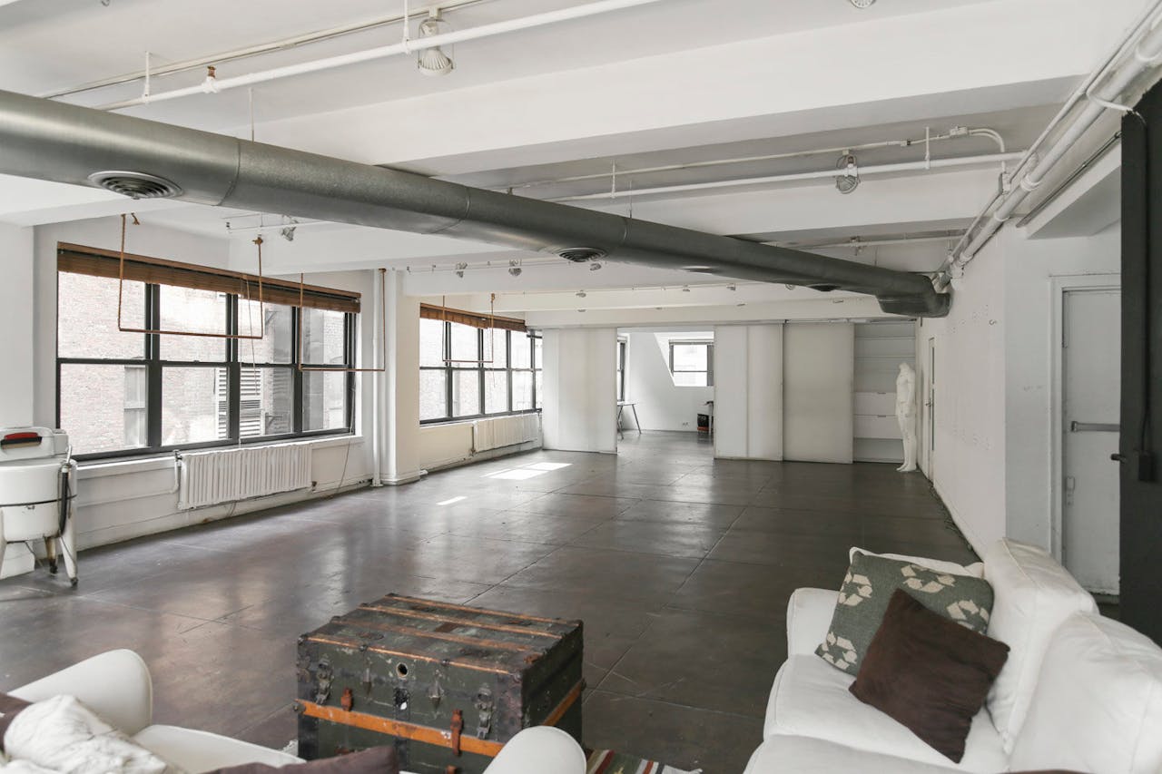 Bright Midtown Showroom - Image 2